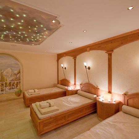 Hotel Jagdhof Bed & Breakfast Обергургль Экстерьер фото