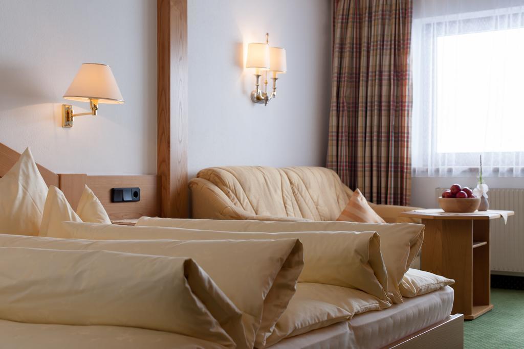 Hotel Jagdhof Bed & Breakfast Обергургль Номер фото
