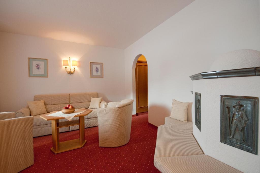 Hotel Jagdhof Bed & Breakfast Обергургль Номер фото