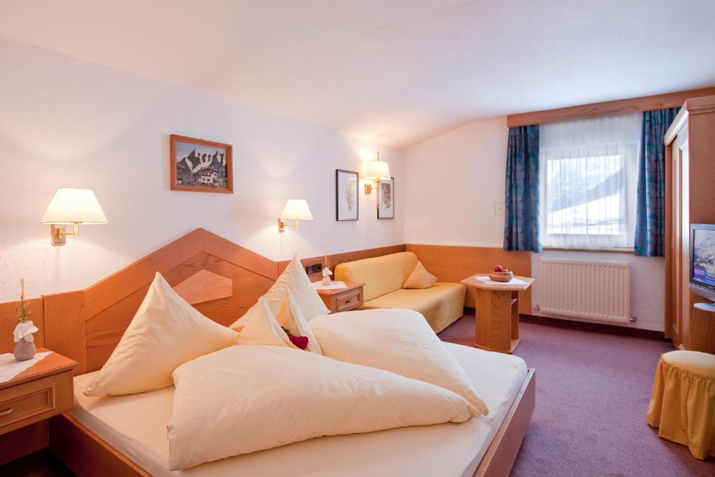 Hotel Jagdhof Bed & Breakfast Обергургль Номер фото